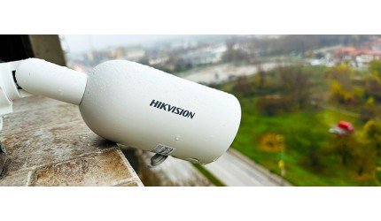 Соларната камера Hikvision DS-2CFS04/4G — реални тестове, впечатления и мнение